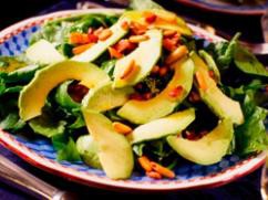 Ensalada verde con aguacate
